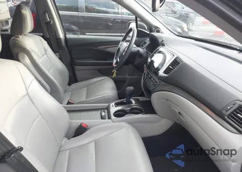 2017 Honda Pilot Ex-L z USA, uszkodzony, nr VIN 5FNYF6H56HB047194